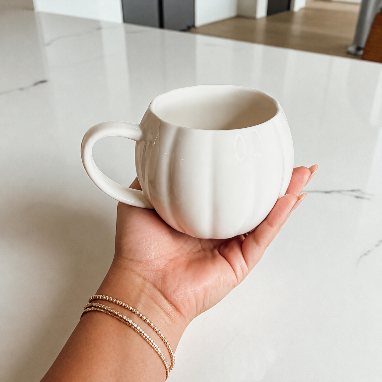 Pumpkin Coffee Mug 17oz | White