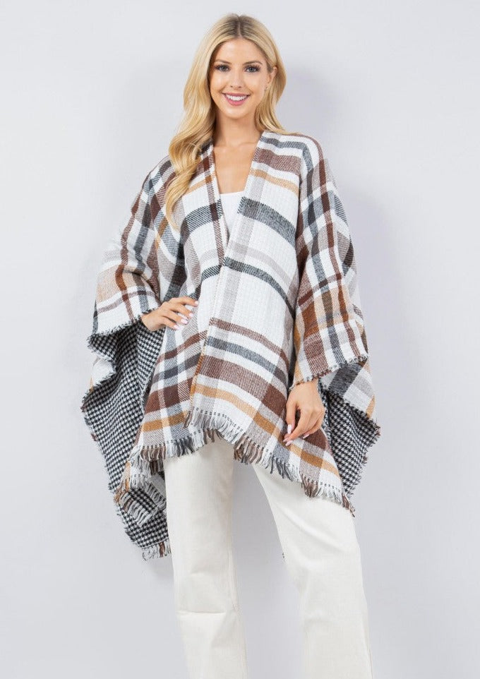 Chelsea Ruana Wrap | White