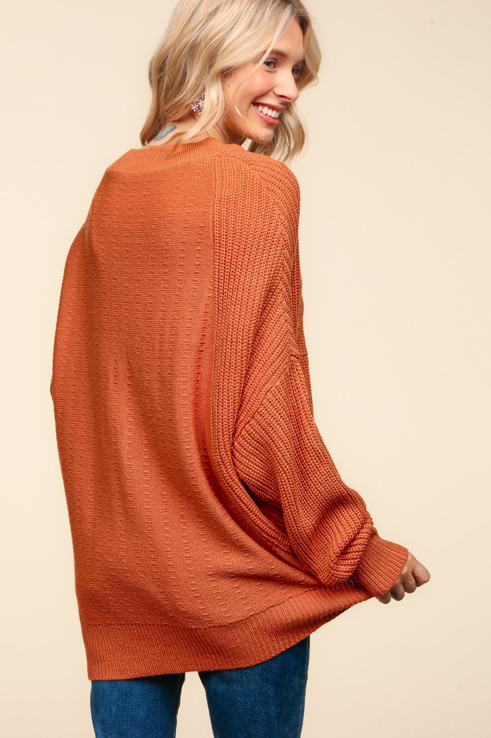 Colsen Asymmetric Sweater | Pumpkin