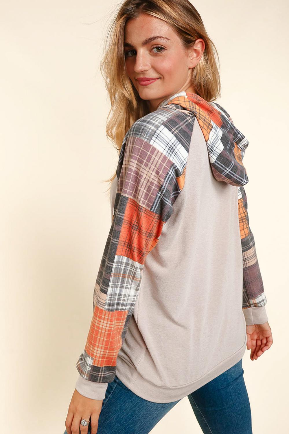 Harvest Patch Hoodie | Taupe