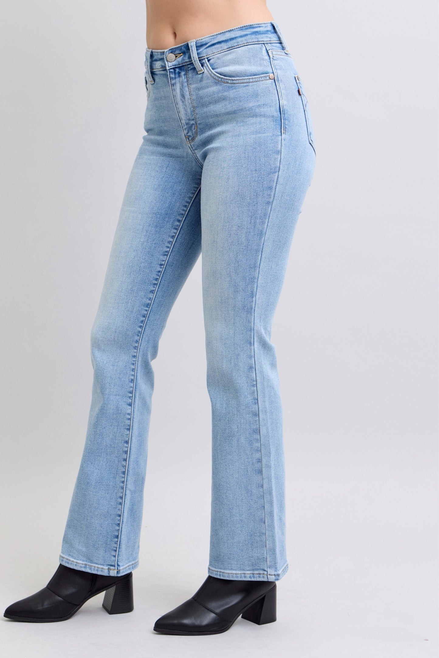 Hayes Judy Blue Thermal Bootcut Light Denim