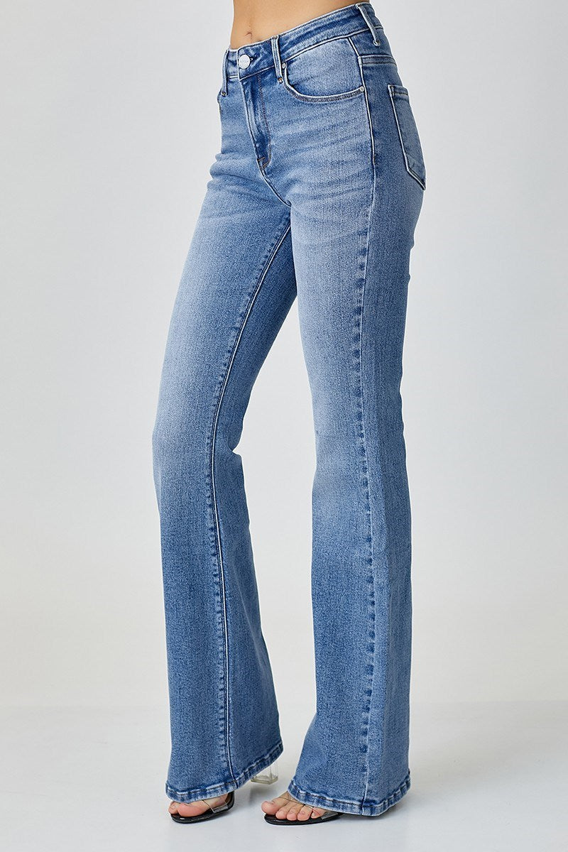 Kodi Risen Bootcut Jeans