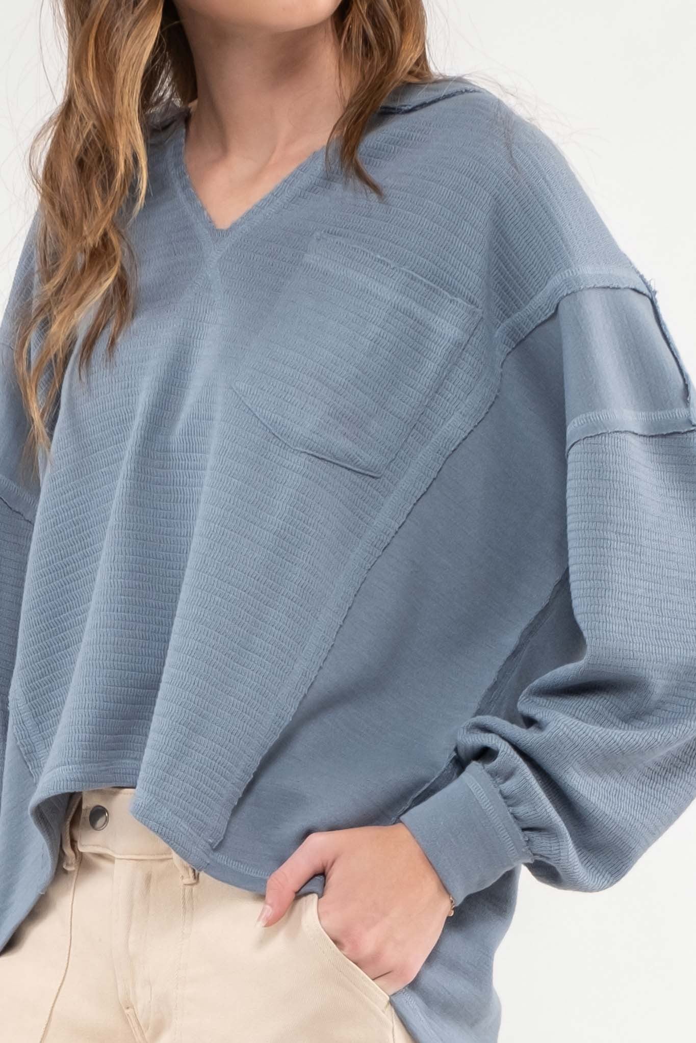 Saylor Solid Patchwork Long Sleeve Top | Dusty Blue
