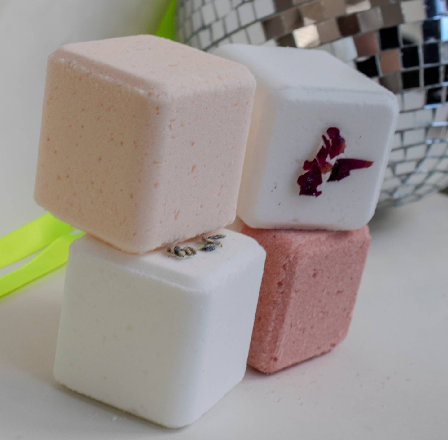 Lavender Sangria Bath Bombs | Bubbly Bathtub Cocktails