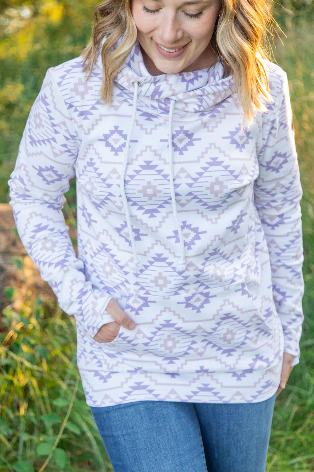 Ashley MM Hoodie | White Geometric