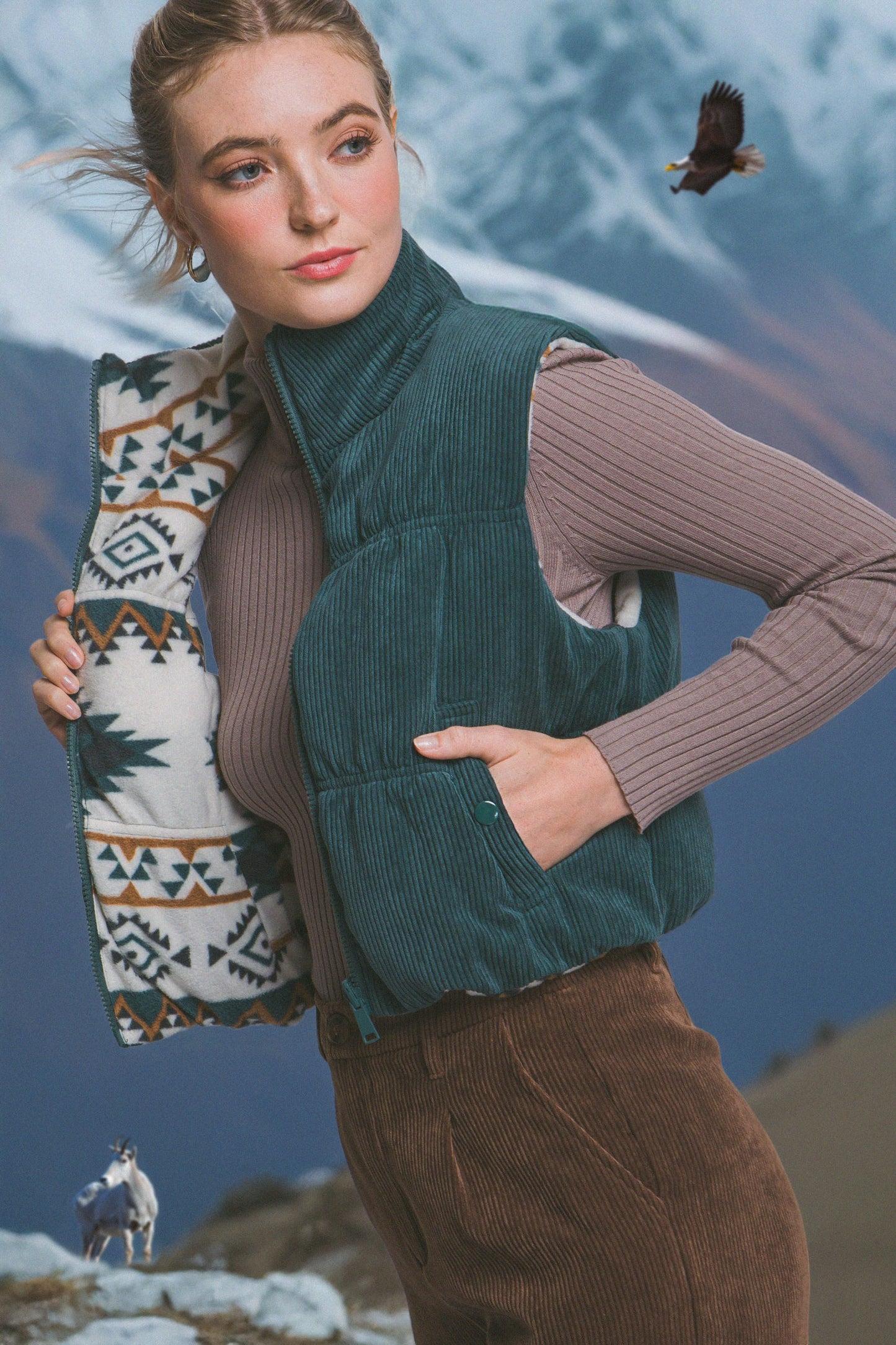 Charlie Reversible Corduroy Vest | Hunter Green