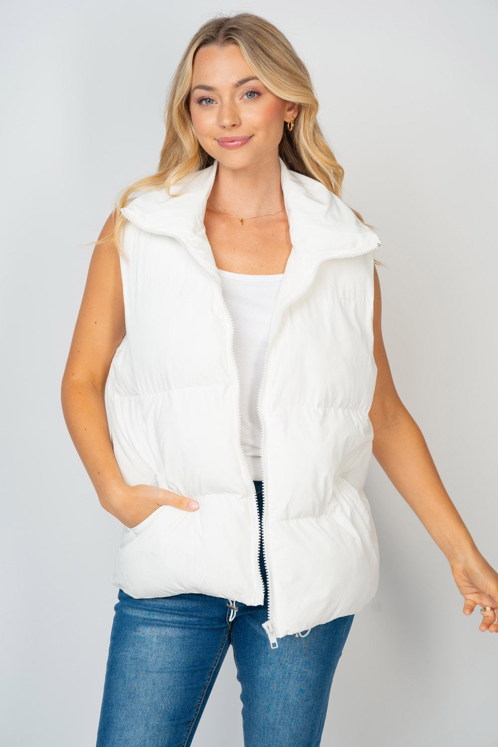 Whitlee Puffer Vest | White